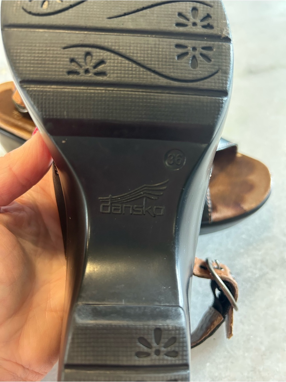 Dansko Jacinda black slingback sandal size 36 - Picture 7 of 7